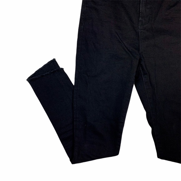 FRAME Raw Hem High Rise Jeans - Picture 4 of 5